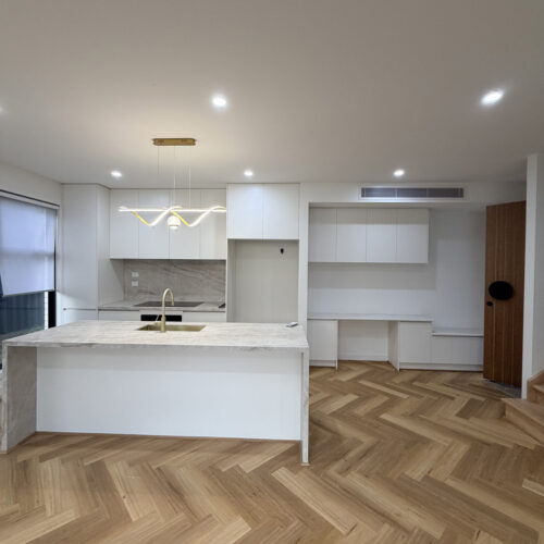 Lorne St, Fawkner